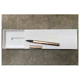 Bulgari-Bulgari Kugelschreiber aus gebürstetem Metall-Silber Hardware