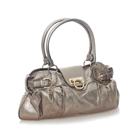 Salvatore Ferragamo-Metallic Leather Gancini  Shoulder Bag AU-21 5370-Silvery