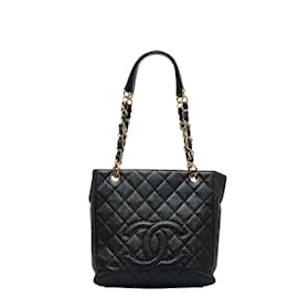 Chanel-Chanel CC Caviar Grand Shopping Tote Leather Tote Bag in Good condition-Black