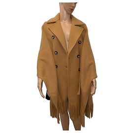 Magnificent PINKO coat Caramel