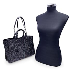 Chanel-Chanel Tote Bag Deauville-Black