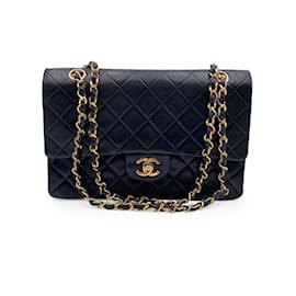 Chanel-Vintage Black Quilted Timeless Classic 2.55 Shoulder Bag 25 cm-Black