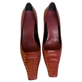 Escarpins Gucci Noir et Rouge Noir Rouge