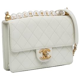 Chanel-Chanel White Medium Chic Pearls Lambskin Flap-White