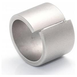 Autre Marque-NIESSING Ring aus Stahl und Diamant.-Silber