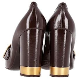Chloé-Chloé Buckle Detail Pumps in Brown Leather-Brown