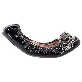 Bailarinas Miu Miu con adornos en charol negro Negro