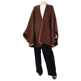 Joseph Brauner, übergroßer Umhang – Einheitsgröße Braun