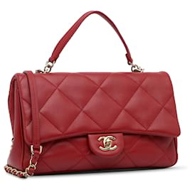 Chanel-Bolso pequeño con solapa y fácil de llevar rojo de Chanel-Roja