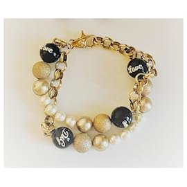Dolce & Gabbana-Conjunto DOLCE & GABBANA de colar e pulseira em aço banhado a ouro com pérolas em ouro preto e branco-Dourado