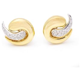 Autre Marque-Gold earrings with diamonds.-Golden