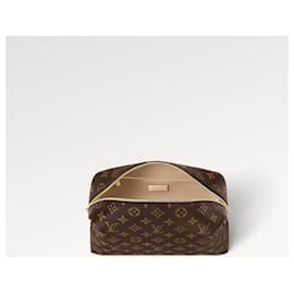 Louis Vuitton-LV cosmetic pouch GM-Brown