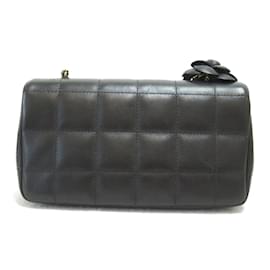 Chanel-Camellia Chocolate Bar Chain Bag  A16780-Black