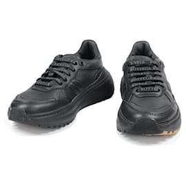 Bottega Veneta-Sneakers-Black