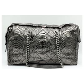 Chanel-Ultra Rare Chanel Iridescent Metallic Silver Python Bowler Chain Boston Bag-Silvery