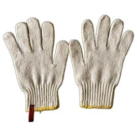 Hermès-„Der elegante Handschuh – Hermès 1990"-Beige