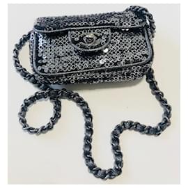 Chanel-Mini bolsa de lantejoulas com aba Raro!-Prata,Hardware prateado