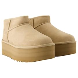 Ugg-W Classic Ultra Mini Platform Ankle Boots - UGG - Leather - Sand-Brown,Beige