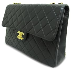 Chanel-Chanel Black Jumbo Classic Lambskin Single Flap Bag-Nero