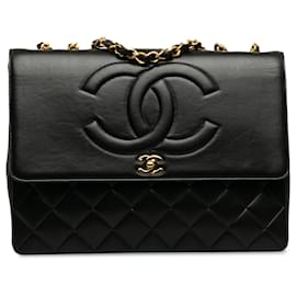 Chanel-Chanel Bolsa de ombro preta Maxi Jumbo CC em couro acolchoado-Preto