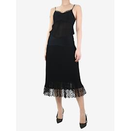Chanel-Schwarzes Kleid mit Spitzenbesatz – Größe UK 10-Schwarz