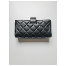 Chanel-CHANELétui portefeuille pour téléphone bourse en noir-Noir