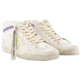 Golden Goose Deluxe Brand-Mid Star Sneakers - Golden Goose Deluxe Brand - Leather - White-White