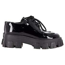 Prada-Prada Monolith Platform Derby Shoes in Black Patent Leather-Black
