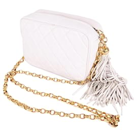 Chanel-Borsa a tracolla Chanel CC in pelle di agnello bianca con nappe-Bianco