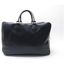 Hermès-VINTAGE HERMES PLUME TRAVEL BAG 45 IN BLACK TOGO LEATHER TRAVEL HAND BAG-Black