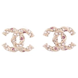 Chanel-NEUF BOUCLES D'OREILLES CHANEL LOGO CC PERLES STRASS EN METAL DORE EARRINGS-Doré