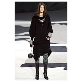 Chanel-CC Buttons Runway Dress-Navy blue