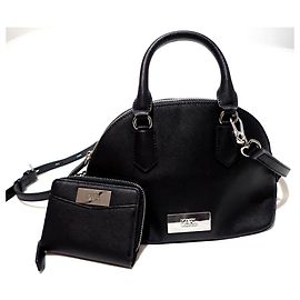 Conjunto de Bolso Bugatti y Cartera Pequeña Karl Lagerfeld Negro Negro
