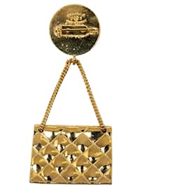 Chanel-Broche CC pour sac à rabat matelassé doré Chanel-Doré