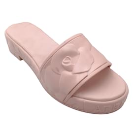 Autre Marque-Hellrosa florale Slide-Sandalen von Valentino-Pink
