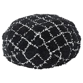 Chanel-Boina De Tweed-Negro,Blanco