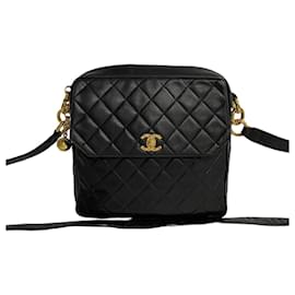 Chanel-Câmera Chanel-Preto