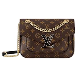 Louis Vuitton-LV Passy handbag new-Brown