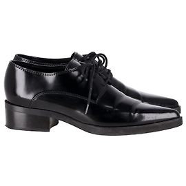 Stella Mc Cartney Stella McCartney Mocassins à Lacets en Cuir Noir Noir