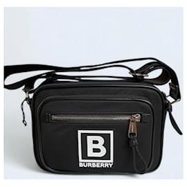 Burberry-Bolsa crossbody para câmera-Preto