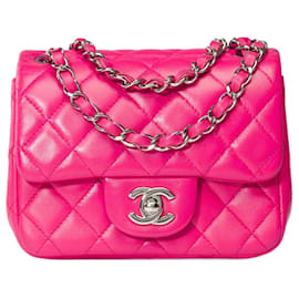 Chanel-Sac Chanel Timeless/Classic in Pink Leather - 101726-Pink