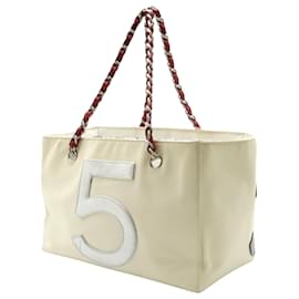 Chanel-Chanel Schokoriegel-Beige