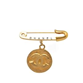 Chanel-Broche de disfraz con medallón CC de Chanel dorado-Dorado