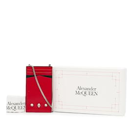 Alexander Mcqueen-Rote Alexander McQueen Totenkopf-Umhängetasche aus Leder mit Handyhalter-Rot
