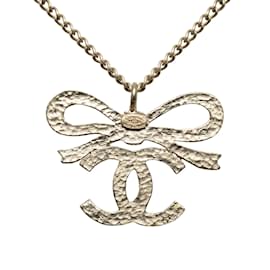 Chanel-Collier pendentif ruban CC Chanel en argent-Argenté