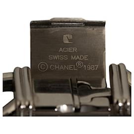Chanel-Relógio Chanel prateado em aço inoxidável com moldura de diamante e quartzo e corrente Premiere-Prata