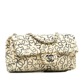 Chanel-Beige Chanel CC Nr.5 Canvas-Überschlagtasche-Beige
