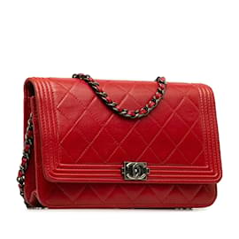 Chanel-Carteira vermelha Chanel Lambskin Boy com corrente bolsa crossbody-Vermelho