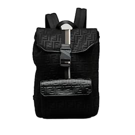 Fendi-Black Fendi Zucca Buckle Flap Backpack-Black