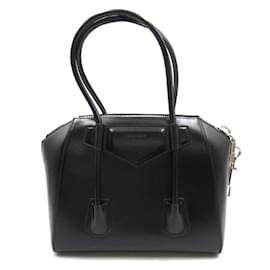Givenchy-Antigona Leather Handle Bag BB50HZB00D001-Black